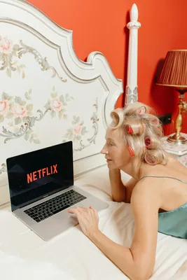 Netflix, Disney+, Max, Apple TV+: cuál vale más en 2026 (comparativa honesta)