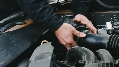 Sinais de Que Seu Carro Precisa de Manutenção Urgente